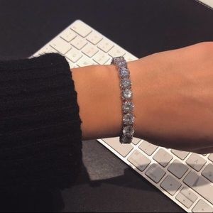 Beautiful luxury tennis bracelet✨✨